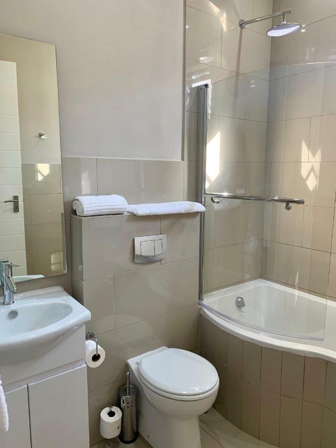 Hotel At Hatfield Apartments 프레토리아 외부 사진